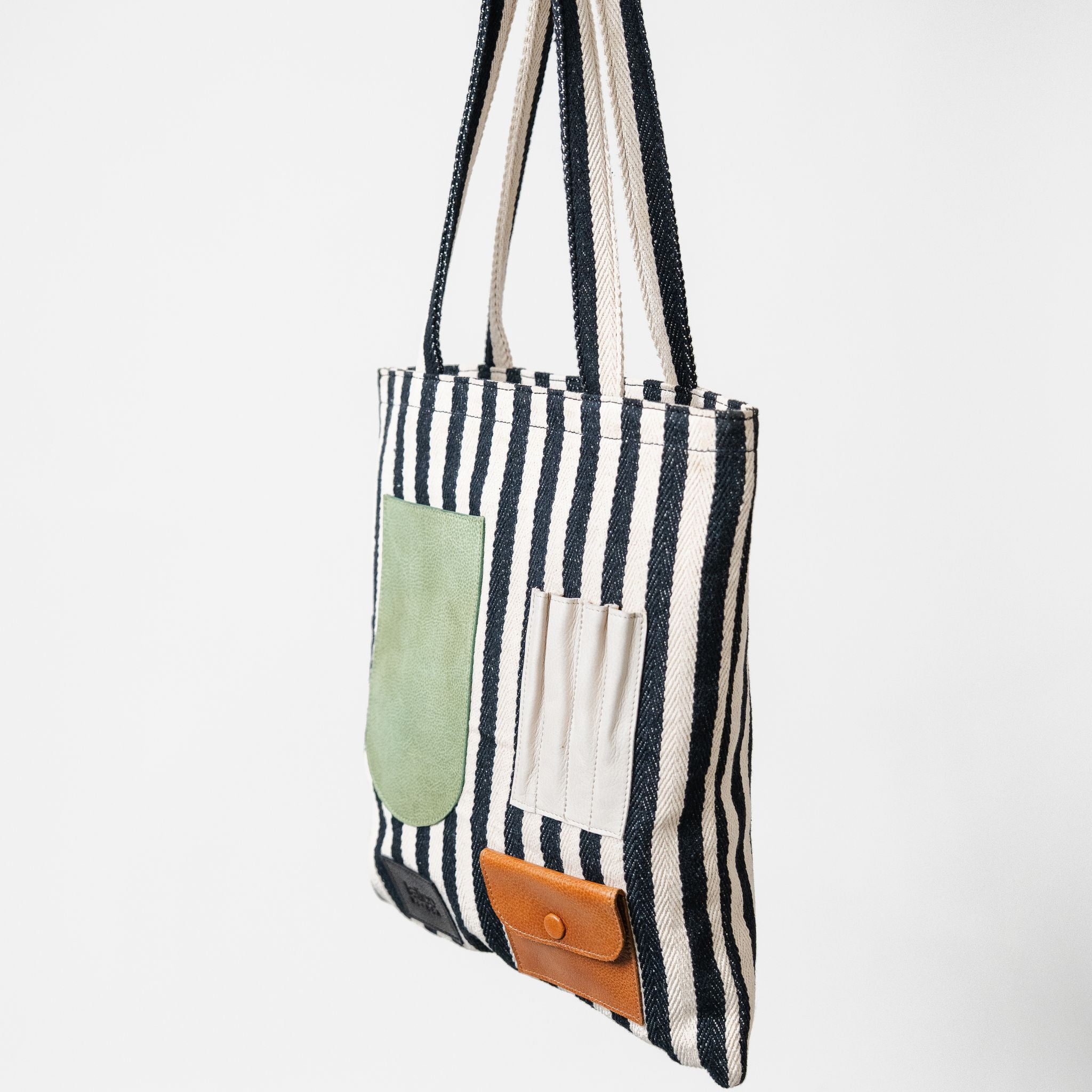 Jay Leather Tote Bag - Image 9