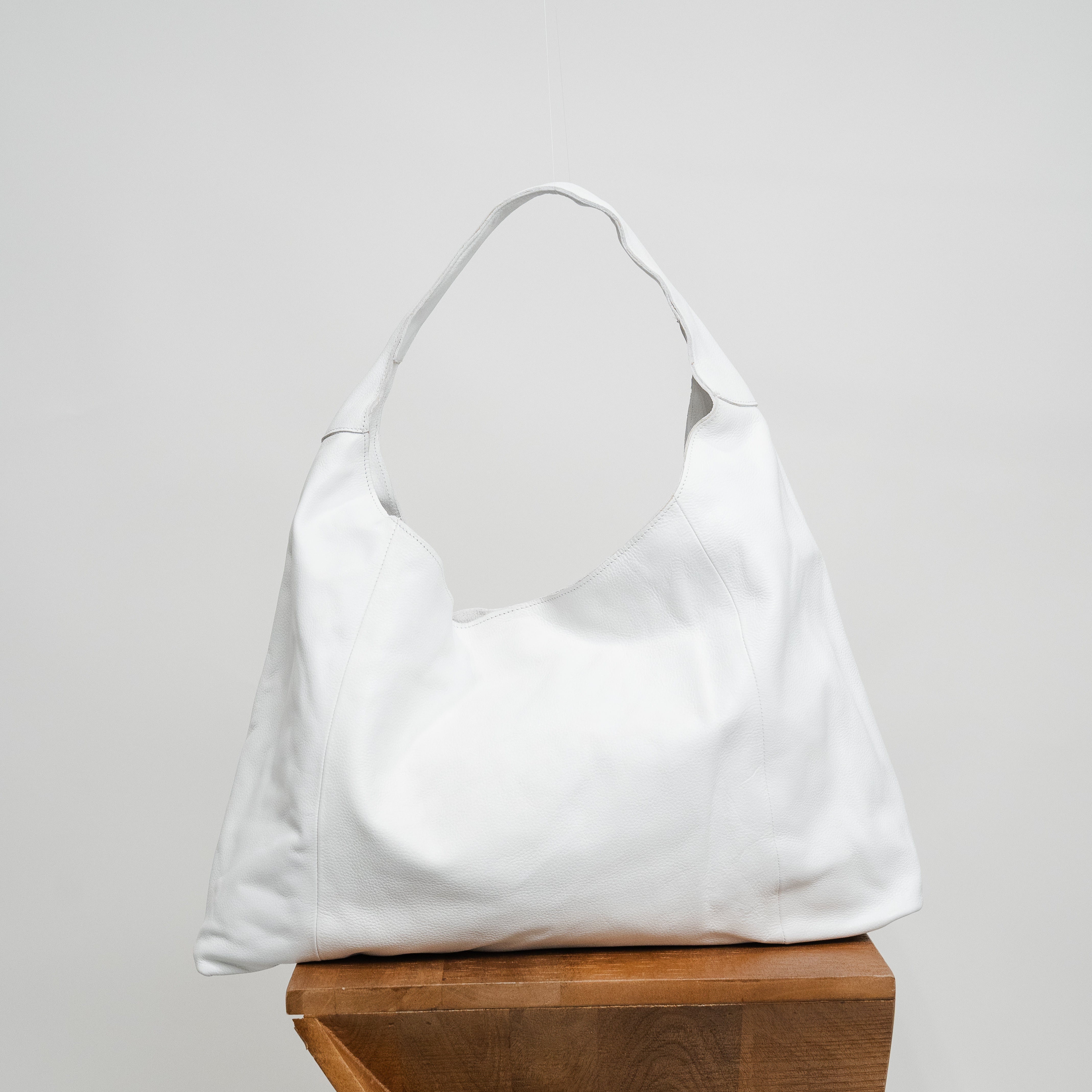 Lindsey Leather Tote Bag - Image 14