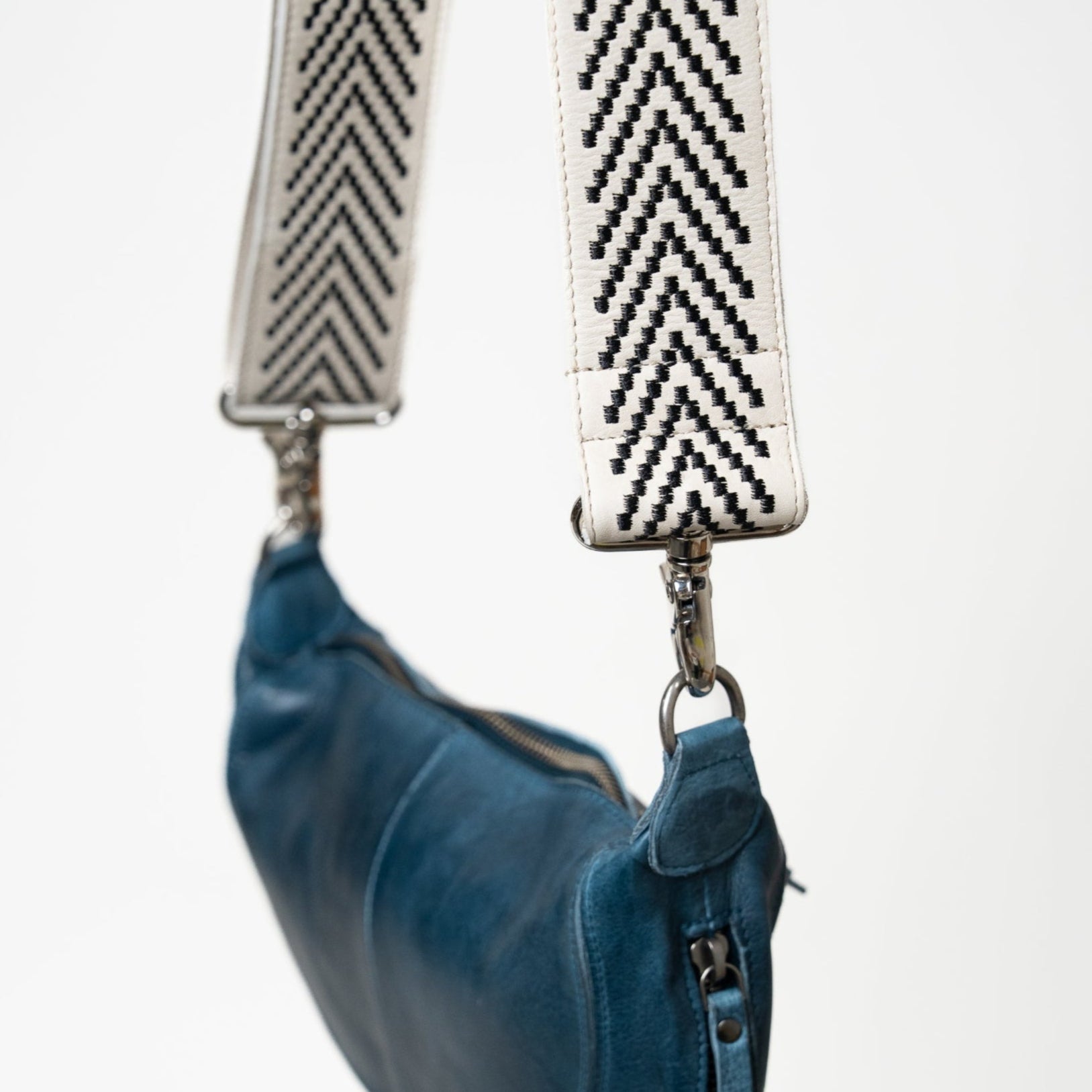 Bowie Leather Shoulder Strap - Image 11