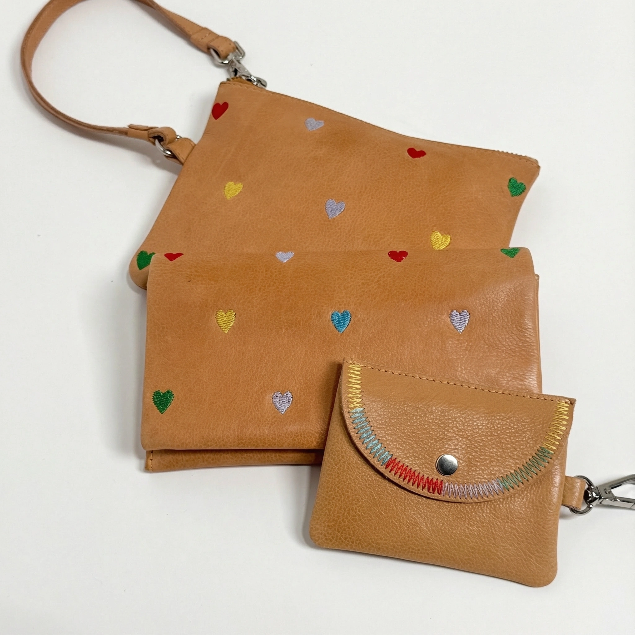 Heart Leather Zip Pouch - Image 9