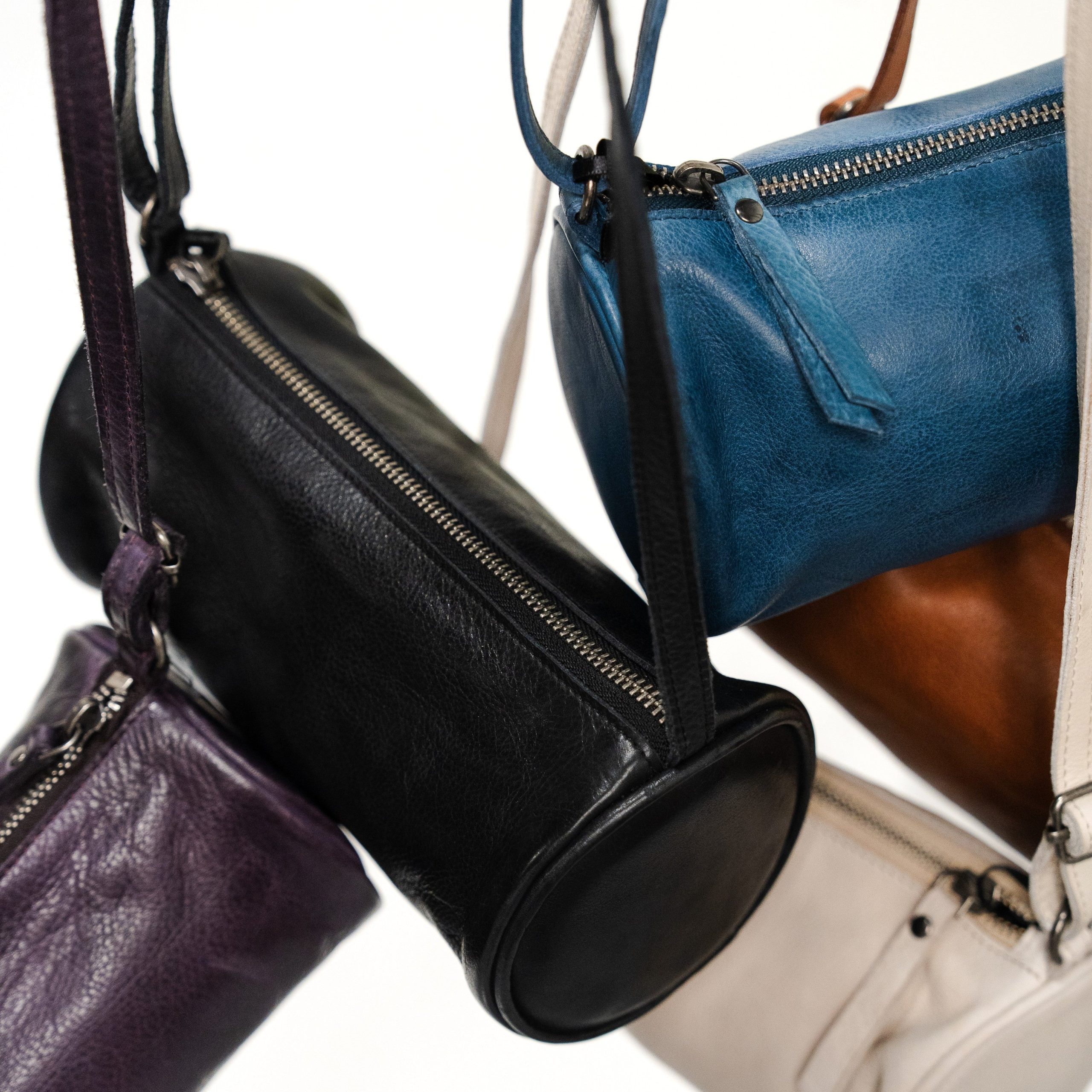 Twyla Leather Crossbody Bag - Image 14