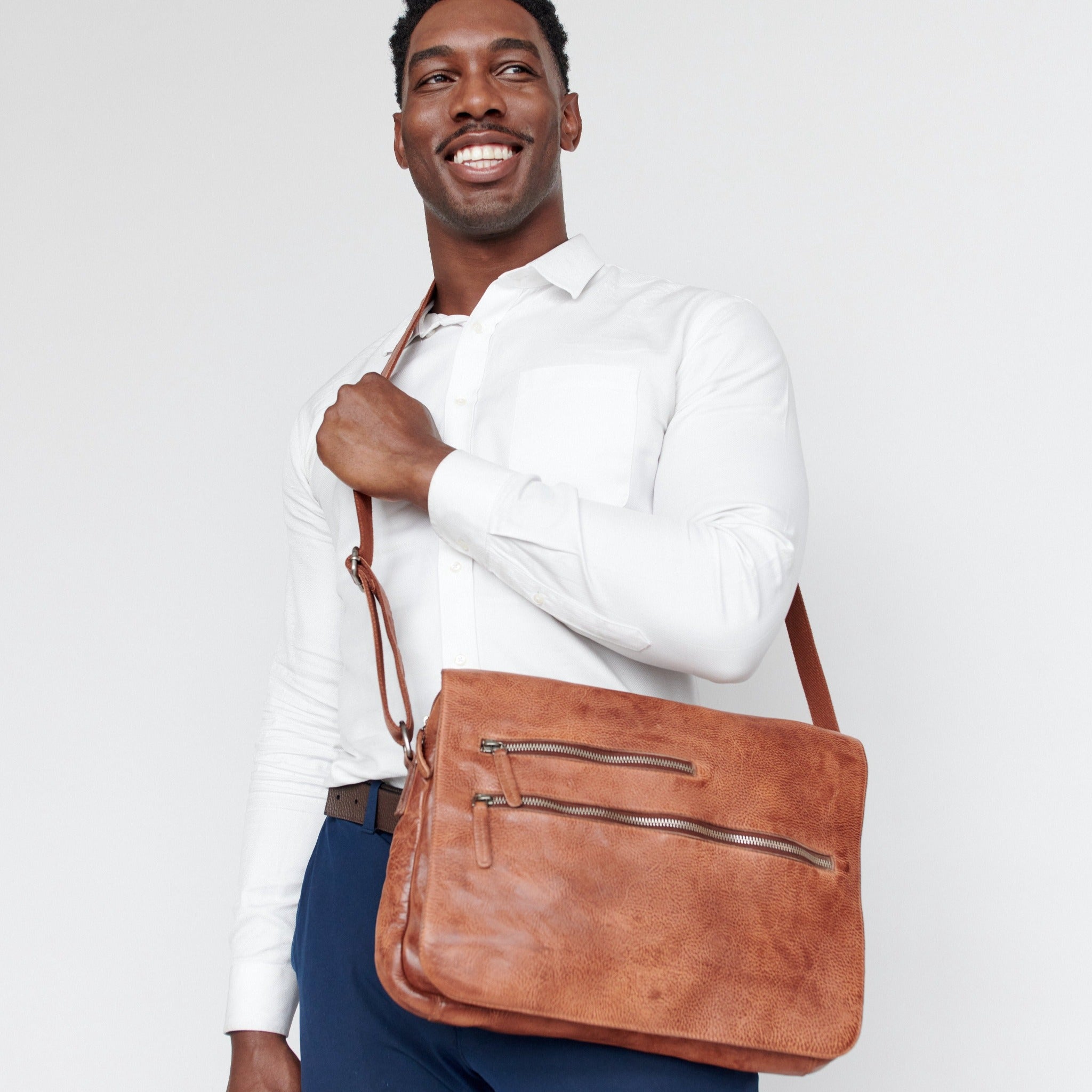 Spring St. Leather Messenger Bag - Image 3