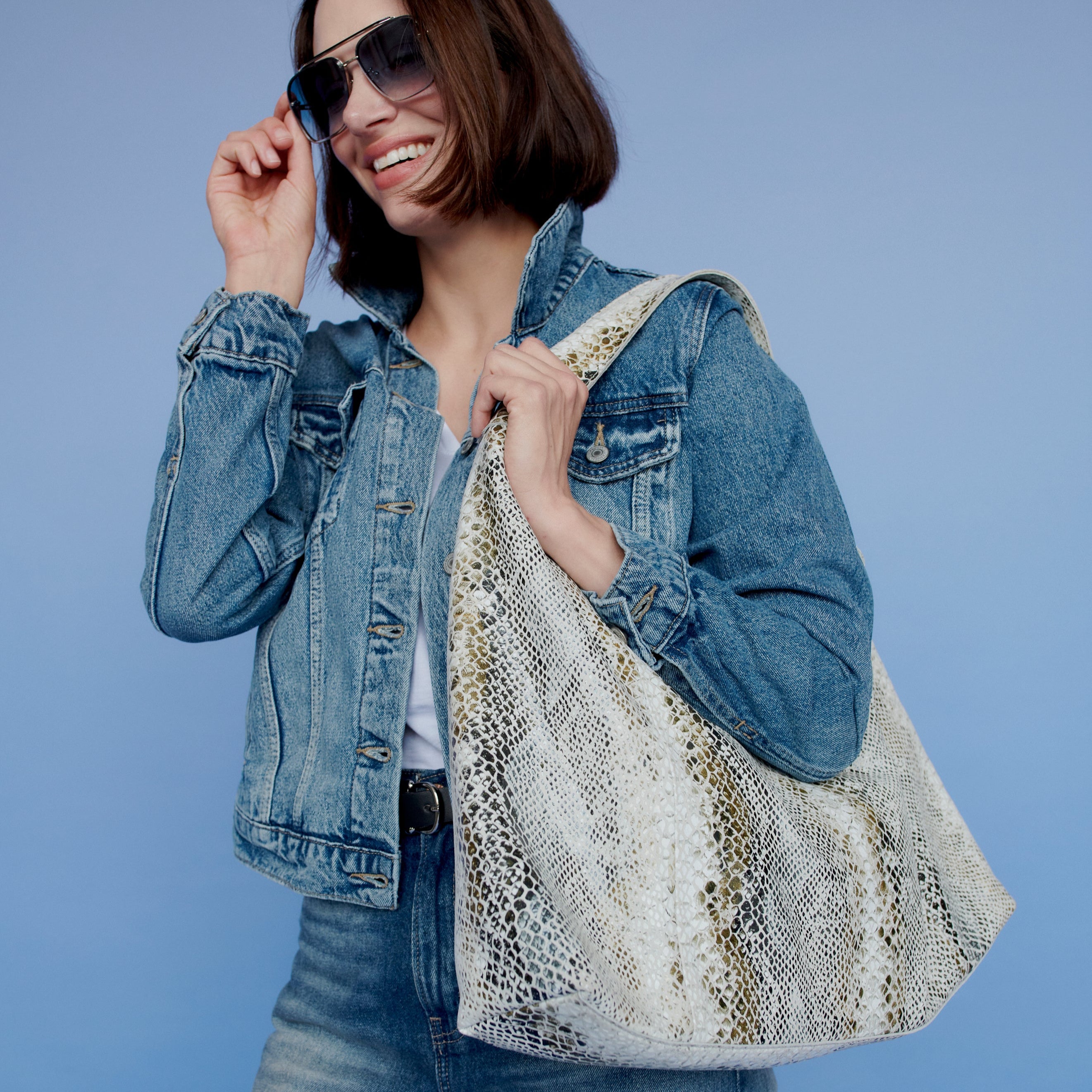Lindsey Leather Tote Bag - Image 27